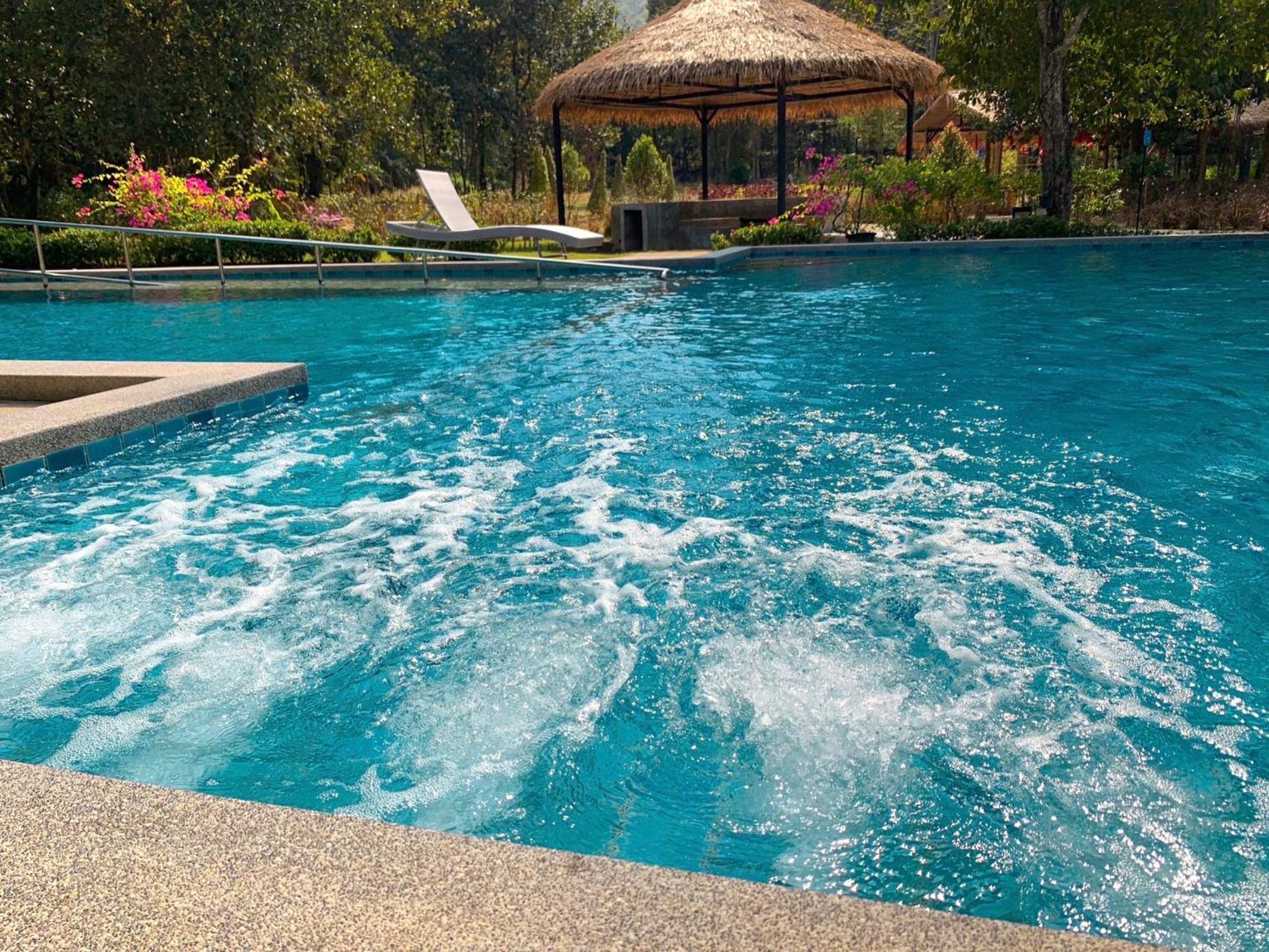 Baan Ping Kan Longstay San Kamphaeng Buitenkant foto