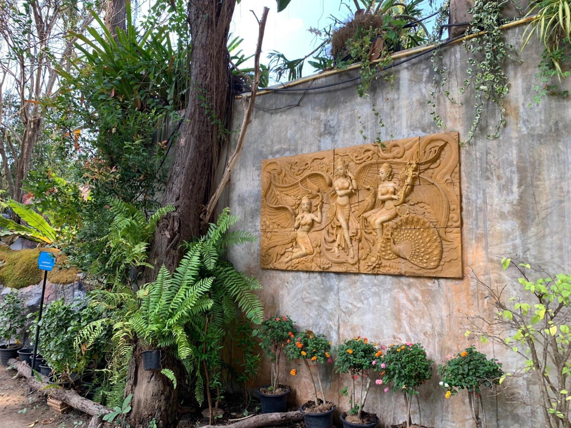 Baan Ping Kan Longstay San Kamphaeng Buitenkant foto