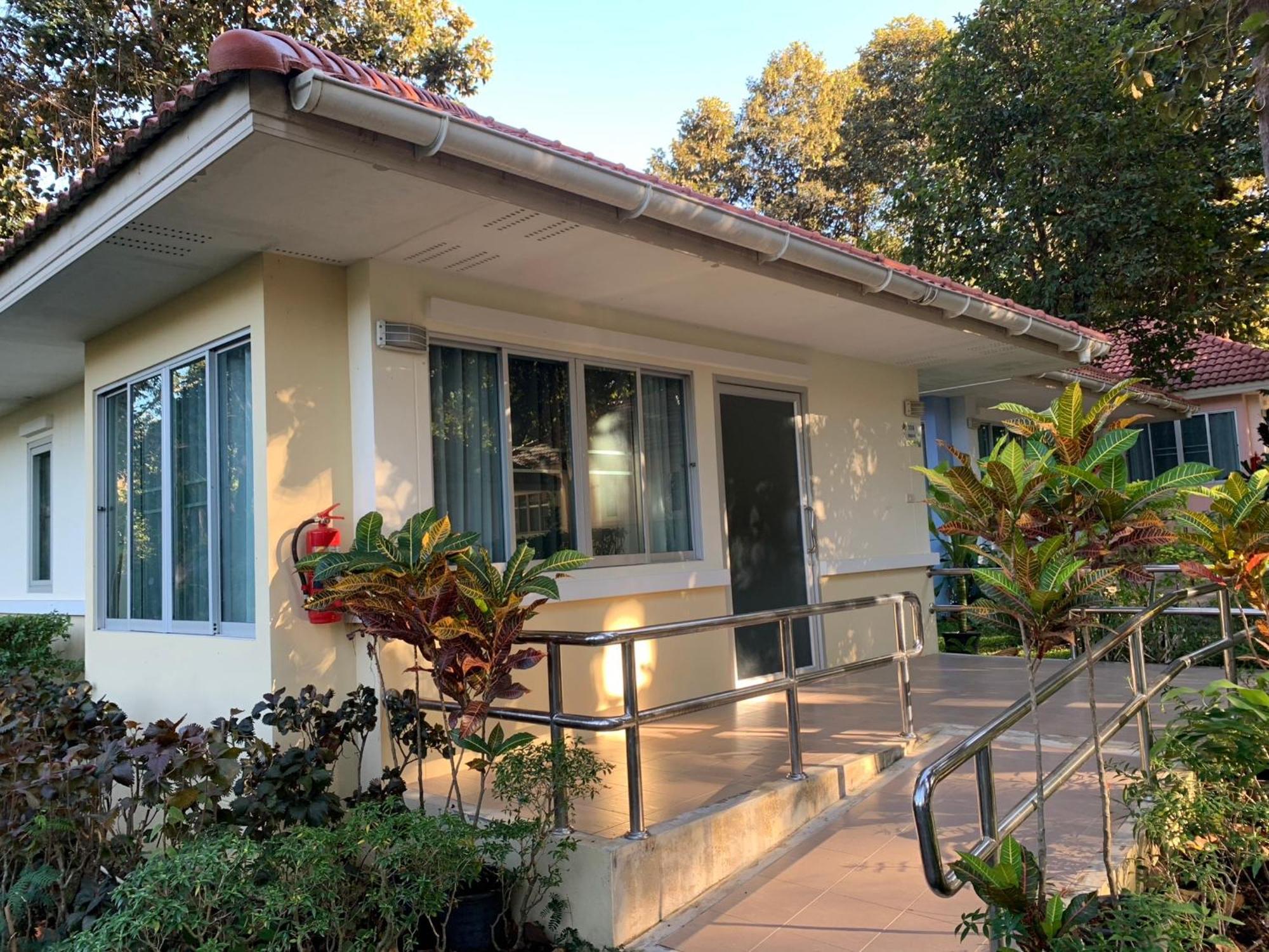 Baan Ping Kan Longstay San Kamphaeng Buitenkant foto